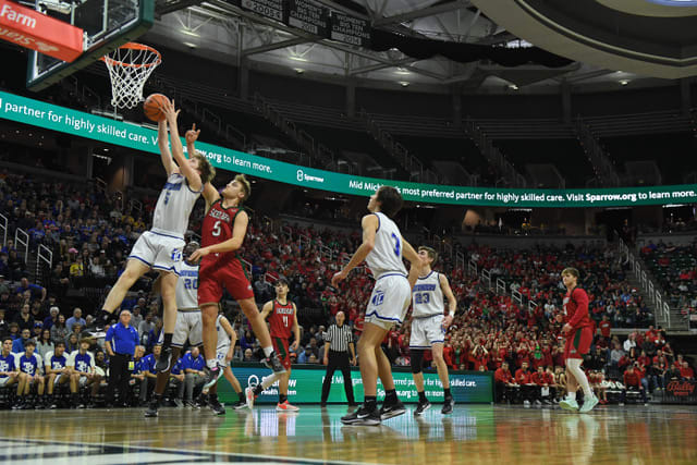 Sacred Heart vs Tri-Unity Christian MHSAA Division 4 title game -- Scott Hasse16